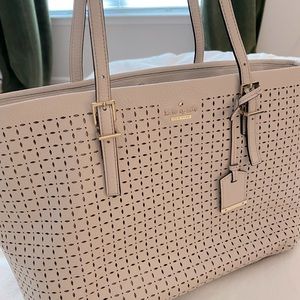 Kate Spade - medium pink leather tote bag
